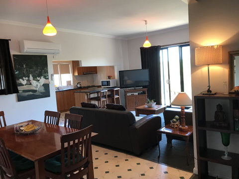 Hillâ€™s Creek Holiday Home - Yamba Accommodation 8