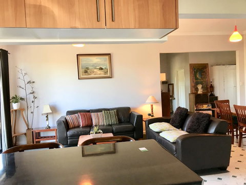 Hillâ€™s Creek Holiday Home - Yamba Accommodation 7