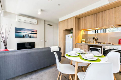 Complete Host 50 Claremont St Apartments - Yamba Accommodation 25