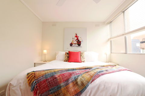 Colour Pop Fitzroy - 3 Bedroom Pet Friendly - Yamba Accommodation 10