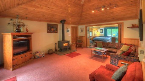 Aspens Springs Farmstay - Yamba Accommodation 10