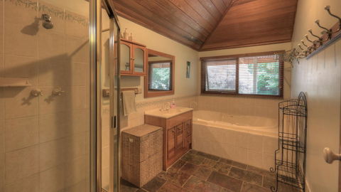Aspens Springs Farmstay - Yamba Accommodation 4