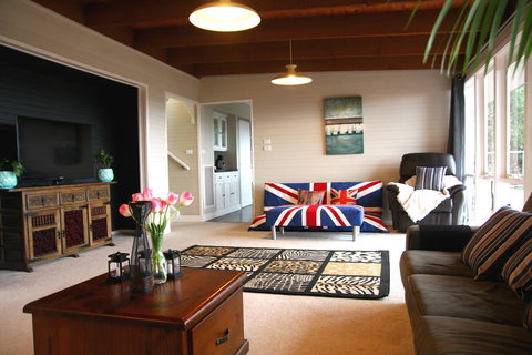 Beautiful View House - Yamba Accommodation 3