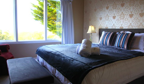 Beautiful View House - Yamba Accommodation 13