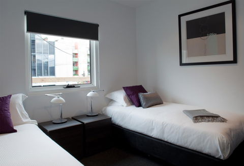 Tyrian Serviced Apartments Fitzroy - Yamba Accommodation 6