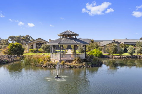Quality Hotel Point Cook - Yamba Accommodation 42