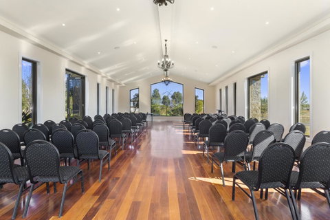 Quality Hotel Point Cook - Yamba Accommodation 3
