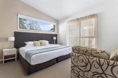 Quality Hotel Point Cook - Yamba Accommodation 5