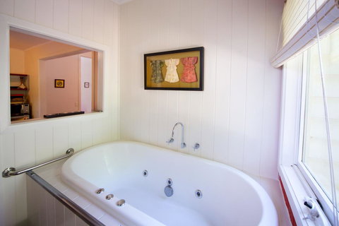 Healesville Apartments - Yamba Accommodation 11