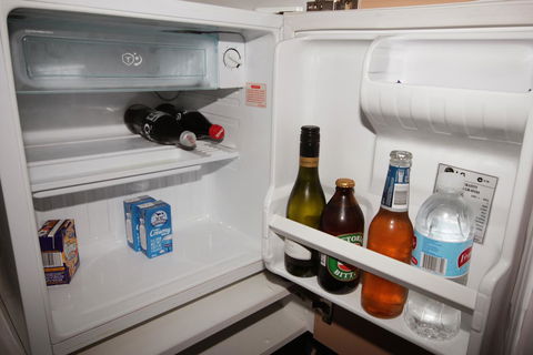 Mitchell River Tavern - Yamba Accommodation 10