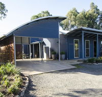 Corrugated Cottage - Yamba Accommodation