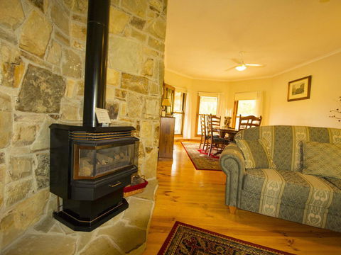 Angel's Rest - Yamba Accommodation 8