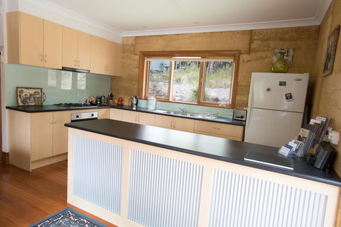 Bundjil Studio - Yamba Accommodation 5