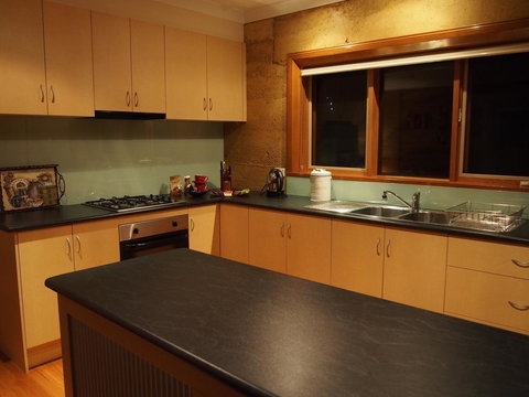 Bundjil Studio - Yamba Accommodation 24