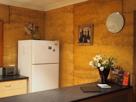 Bundjil Studio - Yamba Accommodation 20