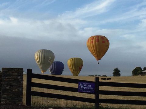 Bundjil Studio - Yamba Accommodation 11