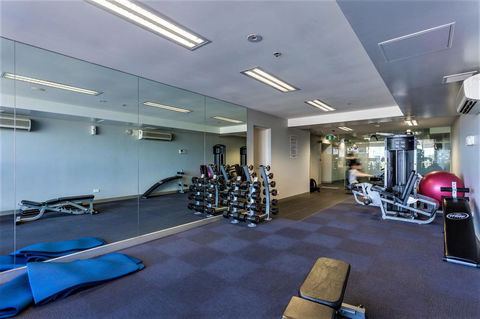 Royal Stays Apartments - Clarendon St - Yamba Accommodation 9