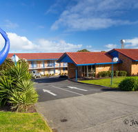 Blue Whale Motor Inn  Apartments - Yamba Accommodation