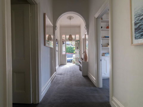 LittleStay Airlie - 2 Bedroom House - Yamba Accommodation 4