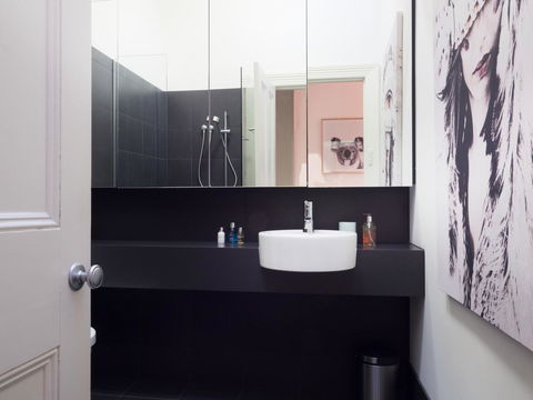 LittleStay Airlie - 2 Bedroom House - Yamba Accommodation 33
