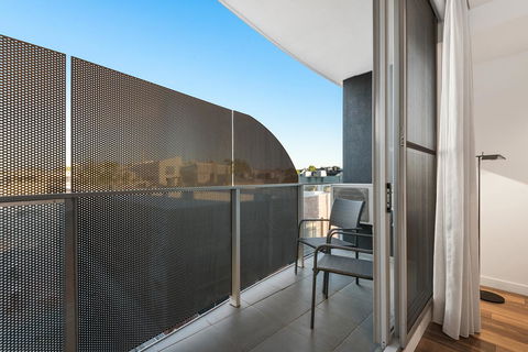 District Apartments Fitzroy - Yamba Accommodation 13