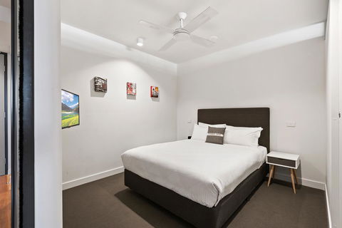 District Apartments Fitzroy - Yamba Accommodation 18