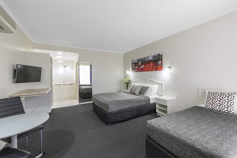 Cathedral Motor Inn - Yamba Accommodation 16