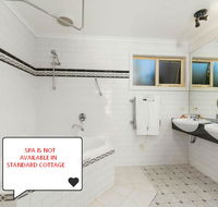 Cottages for Two - Yamba Accommodation