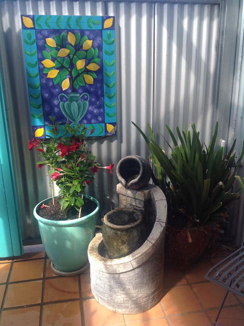 Ditto Daddy's - Yamba Accommodation 4