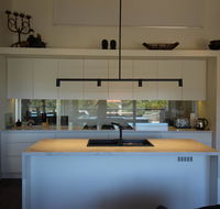 Lorne Holiday House - Yamba Accommodation