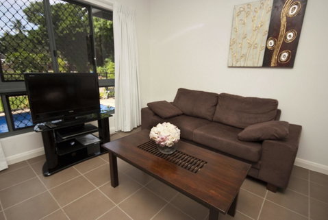 Woodville Beach Townhouse 6 - Yamba Accommodation 11