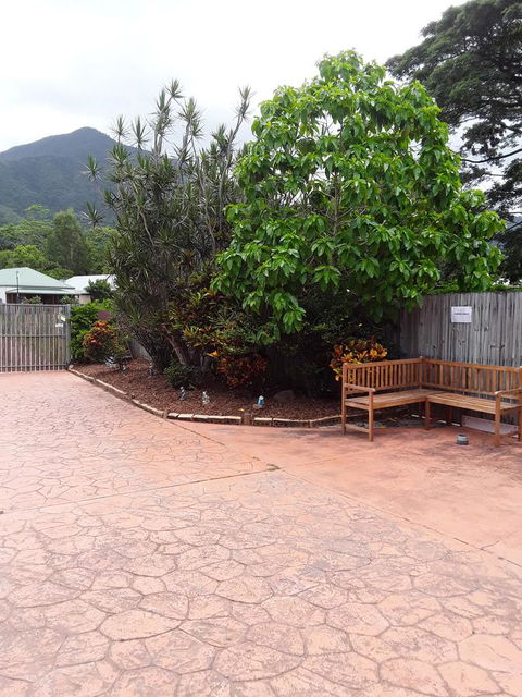 The Peacocks Nest - Yamba Accommodation 31