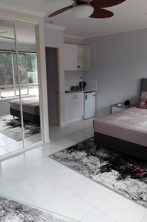 The Peacocks Nest - Yamba Accommodation 43