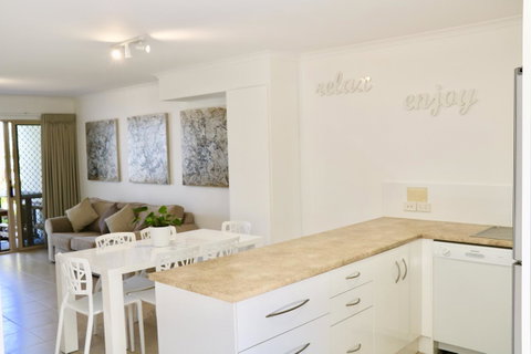 Beach Break - Yamba Accommodation 11