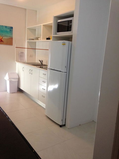 Chez Noosa Resort Motel - Yamba Accommodation 0