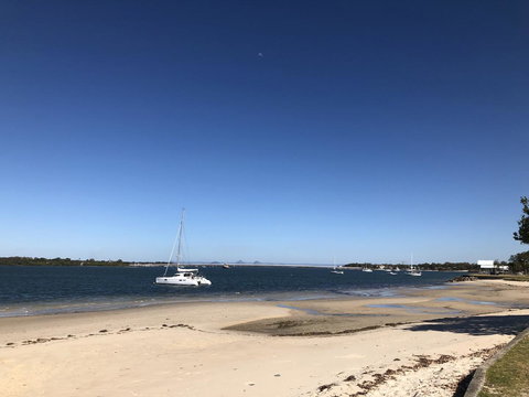 Bribie Island Hotel - Yamba Accommodation 25