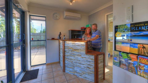 Dolphin Waters - Yamba Accommodation 13