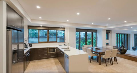 Luxury Apartments At Temple Resort And Spa Port Douglas - Yamba Accommodation 19