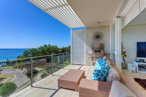 Apartment Dees Retreat - Yamba Accommodation 3