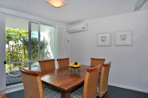 Sunshine Vista - Yamba Accommodation 25