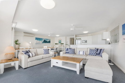 Sunshine Vista - Yamba Accommodation 11