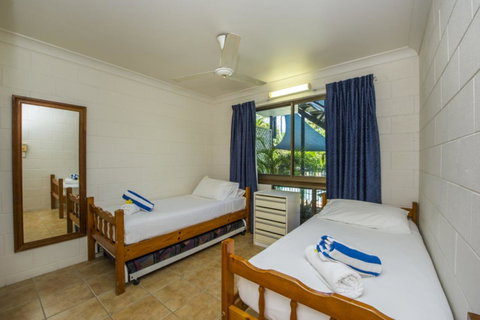 Magnetic North Apartment 1 - Yamba Accommodation 9