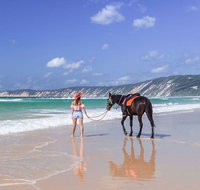 Salty Vibes Retreat - Yamba Accommodation