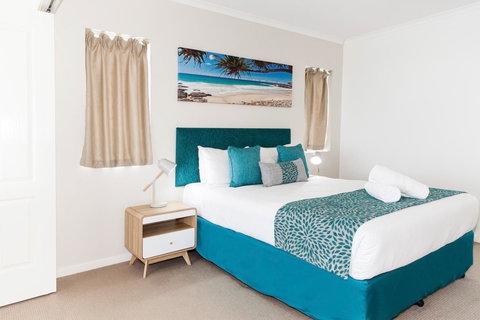 Ocean Views Resort Caloundra - Yamba Accommodation 32