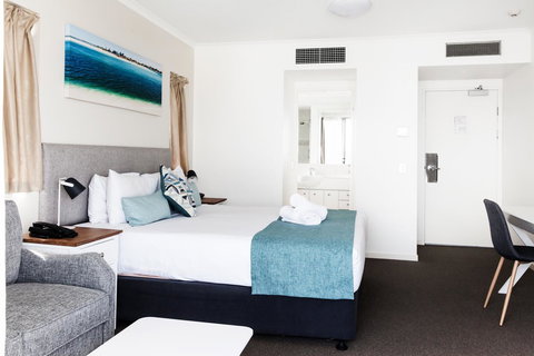 Ocean Views Resort Caloundra - Yamba Accommodation 28