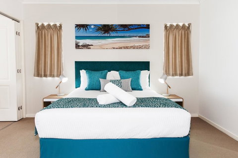Ocean Views Resort Caloundra - Yamba Accommodation 35