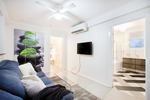 Airlie Beach Eco Cabins - Adults Only - Yamba Accommodation 41