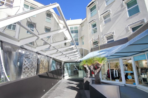 Emerald Noosa - Yamba Accommodation 2