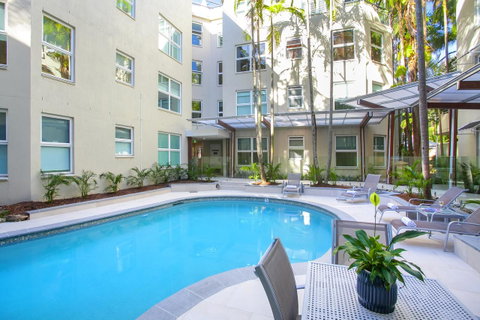Emerald Noosa - Yamba Accommodation 3