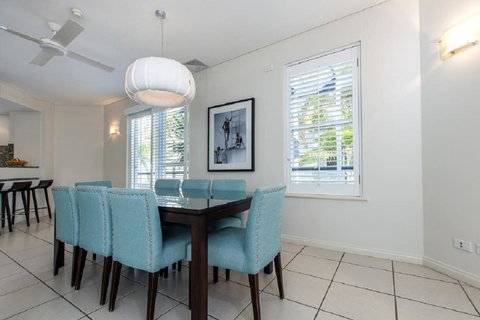 Emerald Noosa - Yamba Accommodation 17